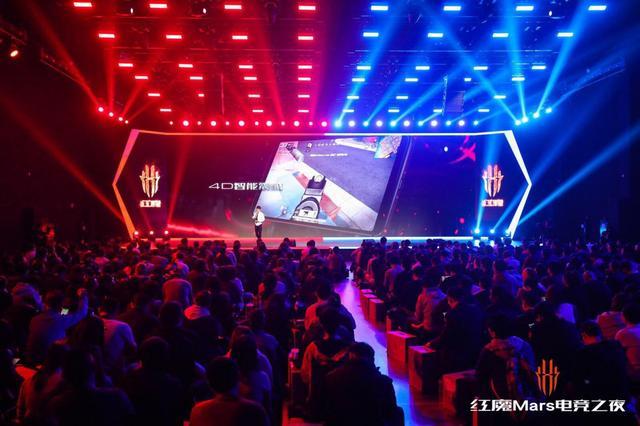  电竞联名款发布，潮流文化深度融合