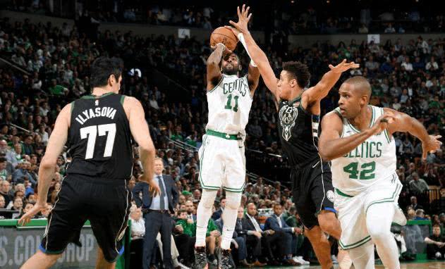  塔图姆末节爆发绿军加时险胜雄鹿