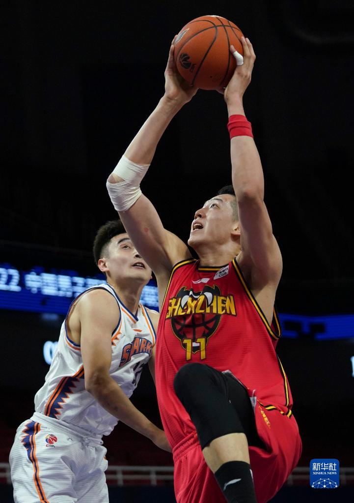  深圳马可波罗加时惜败于上海久事男篮